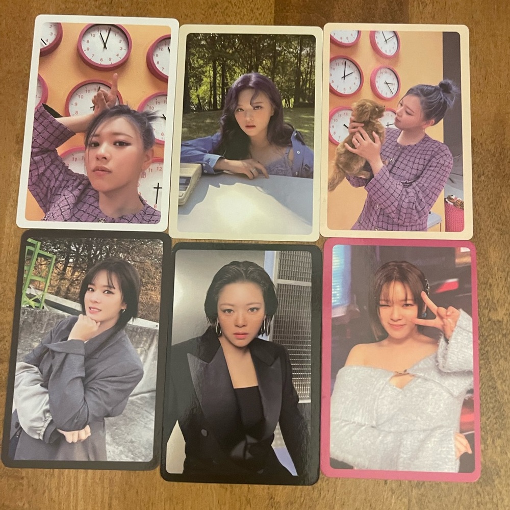 Twice Jeongyeon photocard bundle